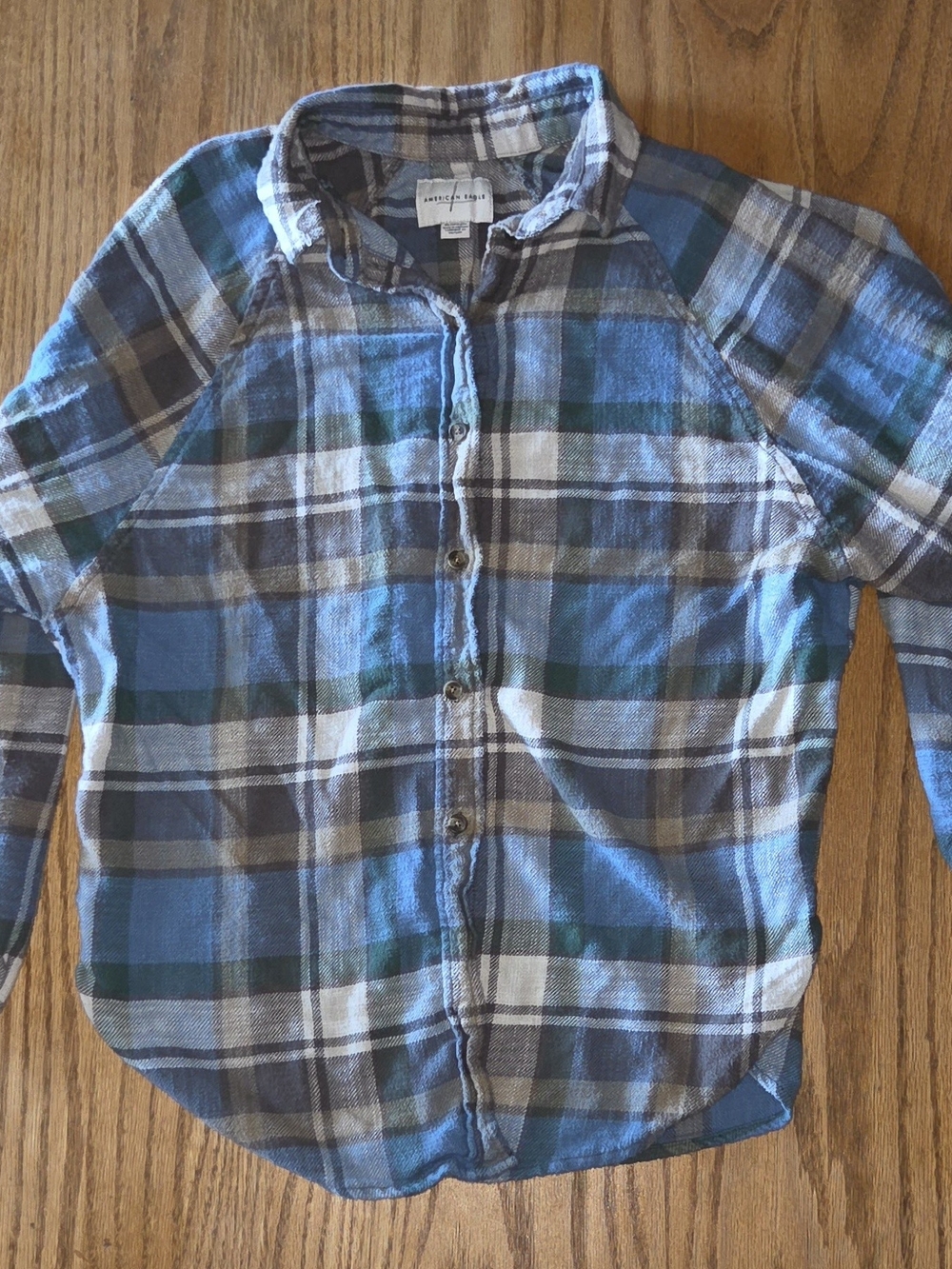 AMERICAN EAGLE Blue Plaid Button-Front Flannel Shirt